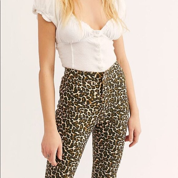 FREE PEOPLE Belle High Rise Leopard Skinny Pants - Picture 2 of 12